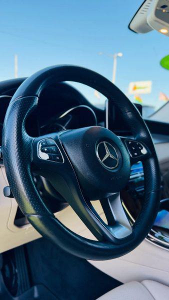 2016 Mercedes-Benz GLC 300