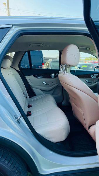 2016 Mercedes-Benz GLC 300