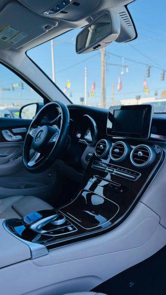 2016 Mercedes-Benz GLC 300