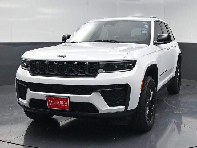 2026 Jeep Grand Cherokee Altitude 4x2