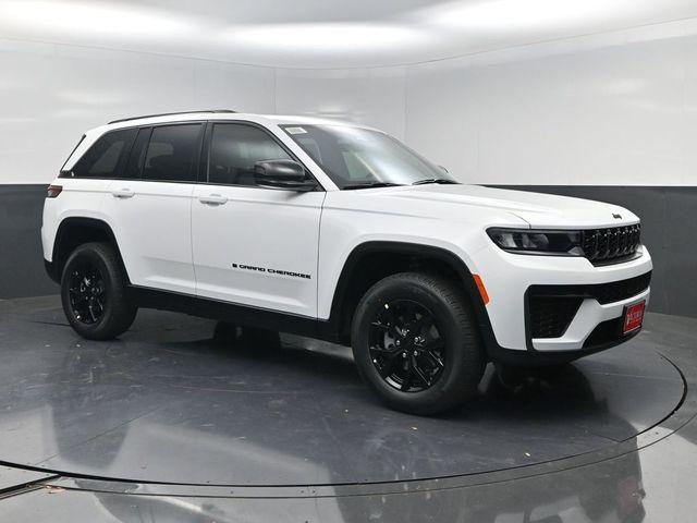 2026 Jeep Grand Cherokee Altitude 4x2