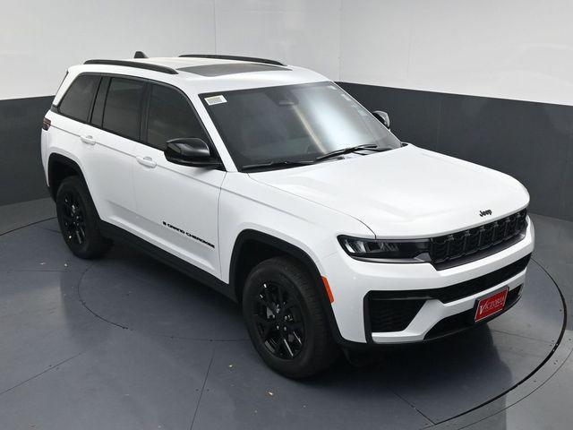 2026 Jeep Grand Cherokee Altitude 4x2