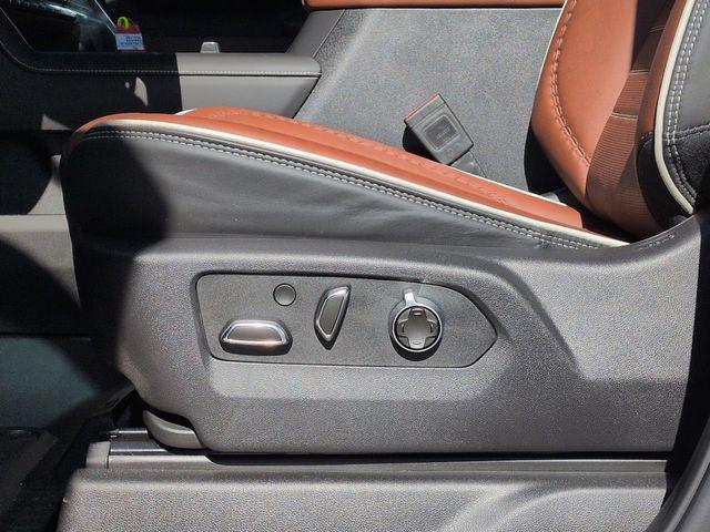 2025 GMC Sierra 2500HD 4WD Crew Cab Standard Bed Denali Ultimate
