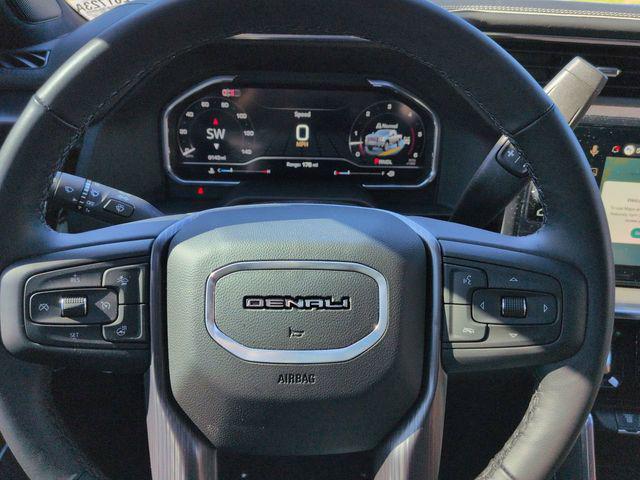 2025 GMC Sierra 2500HD 4WD Crew Cab Standard Bed Denali Ultimate