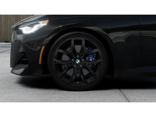 2026 BMW M240 i xDrive