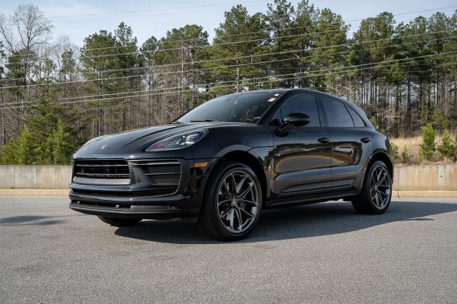 2022 Porsche Macan Base