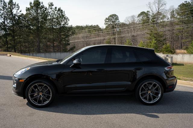 2022 Porsche Macan Base
