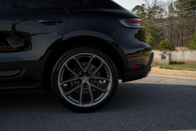 2022 Porsche Macan Base