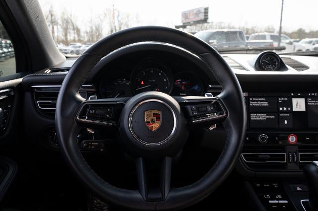 2022 Porsche Macan Base
