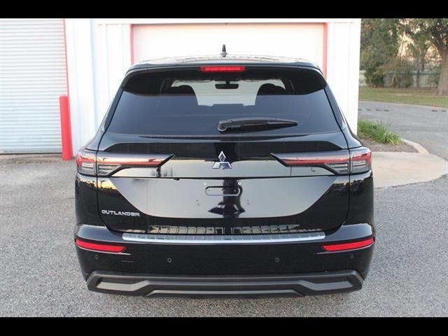 2026 Mitsubishi Outlander ES 1.5T 2WD