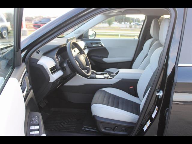 2026 Mitsubishi Outlander SE 1.5T S-AWC