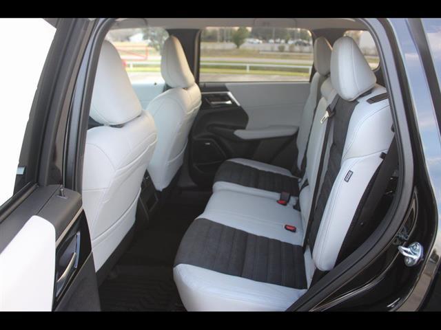 2026 Mitsubishi Outlander SE 1.5T S-AWC