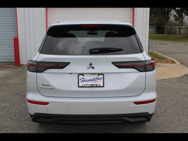 2026 Mitsubishi Outlander ES 1.5T 2WD