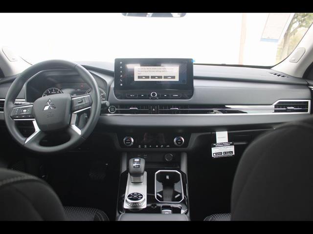2026 Mitsubishi Outlander ES 1.5T 2WD