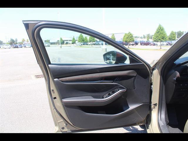 2024 Mazda Mazda3 2.5 Carbon Turbo