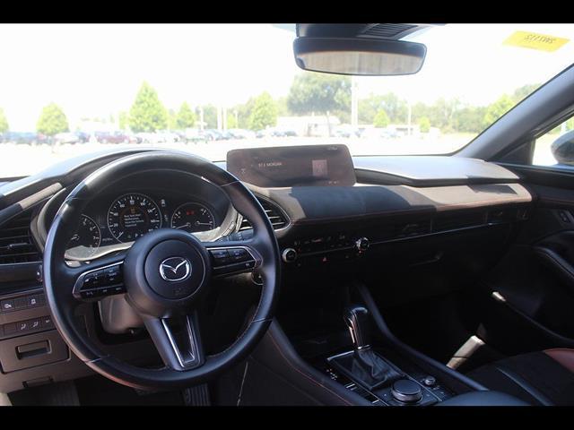 2024 Mazda Mazda3 2.5 Carbon Turbo