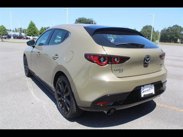 2024 Mazda Mazda3 2.5 Carbon Turbo