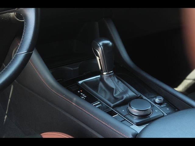 2024 Mazda Mazda3 2.5 Carbon Turbo