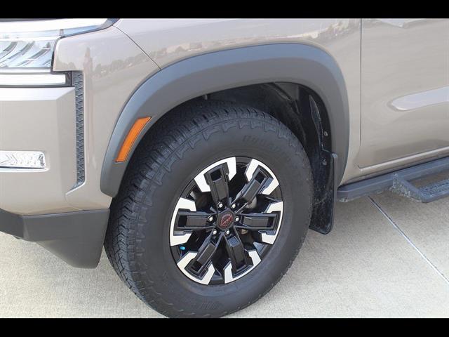 2024 Nissan Frontier Crew Cab PRO-X 4x2