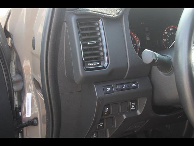 2024 Nissan Frontier Crew Cab PRO-X 4x2