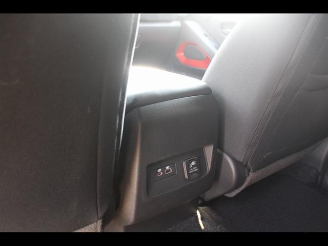 2024 Nissan Frontier Crew Cab PRO-X 4x2
