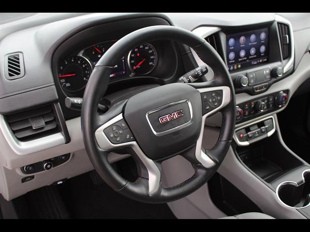 2023 GMC Terrain FWD SLT
