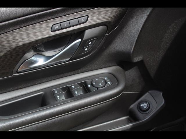 2024 GMC Terrain FWD SLT
