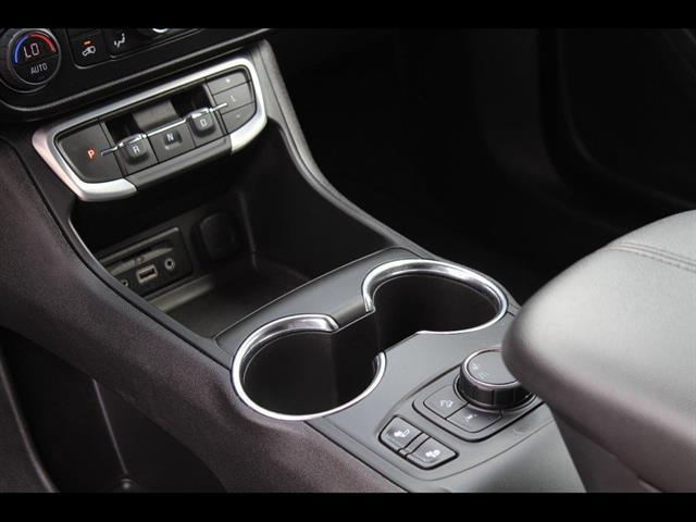 2024 GMC Terrain FWD SLT
