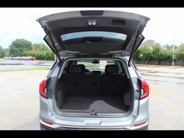 2024 GMC Terrain FWD SLT
