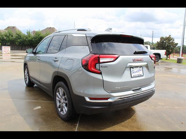 2024 GMC Terrain FWD SLT