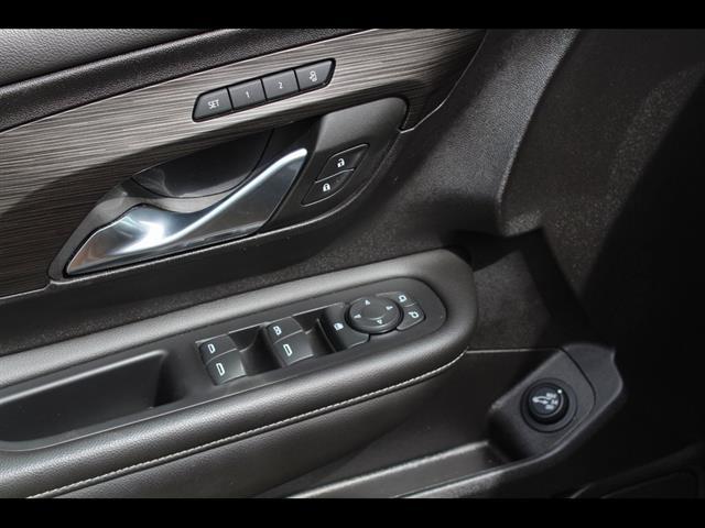 2024 GMC Terrain FWD SLT
