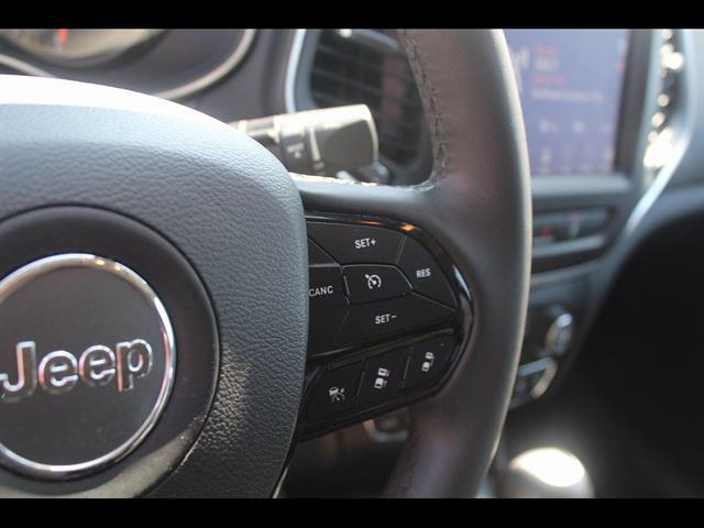 2023 Jeep Cherokee Altitude Lux 4x4