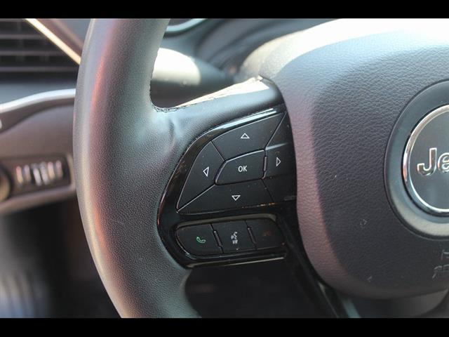 2023 Jeep Cherokee Altitude Lux 4x4