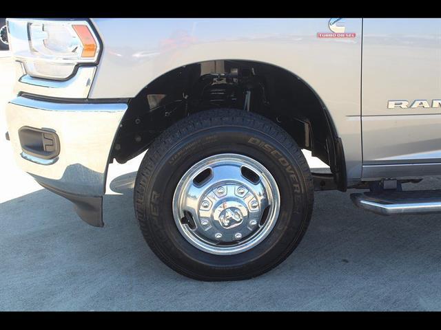 2024 Ram 3500 Big Horn Crew Cab 4x4 8' Box