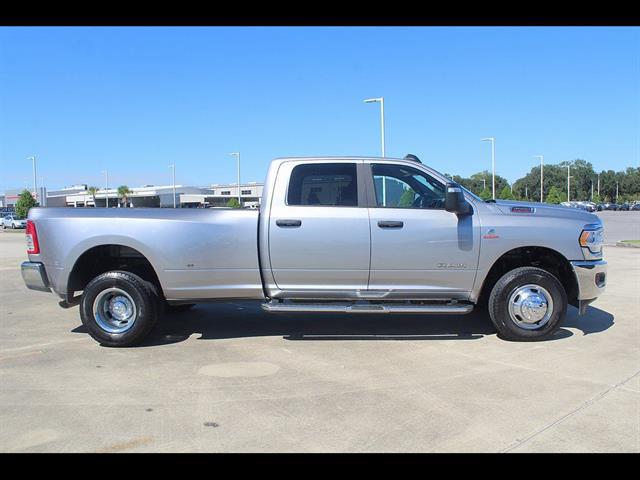 2024 Ram 3500 Big Horn Crew Cab 4x4 8' Box
