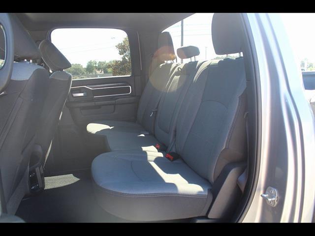 2024 Ram 3500 Big Horn Crew Cab 4x4 8' Box
