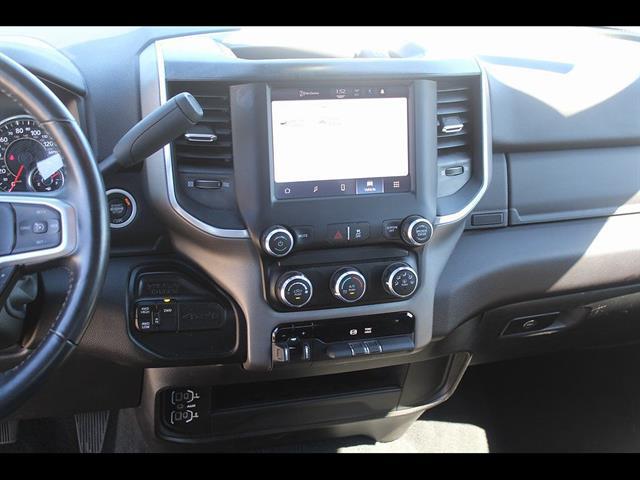 2024 Ram 3500 Big Horn Crew Cab 4x4 8' Box