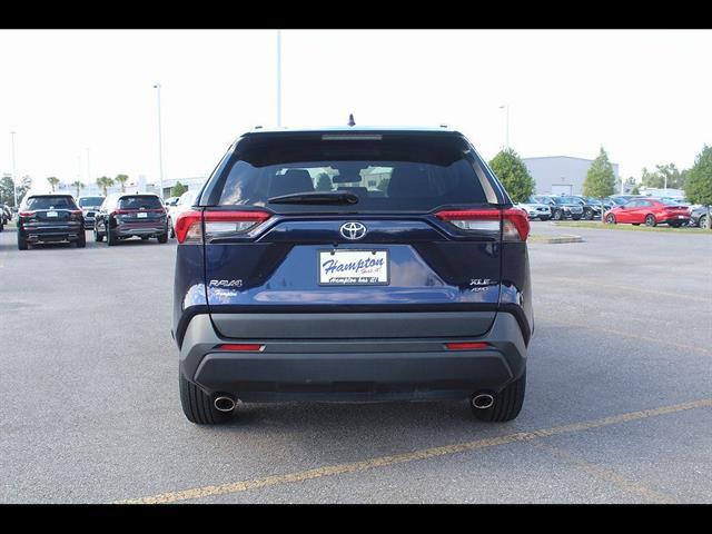 2023 Toyota RAV4 XLE