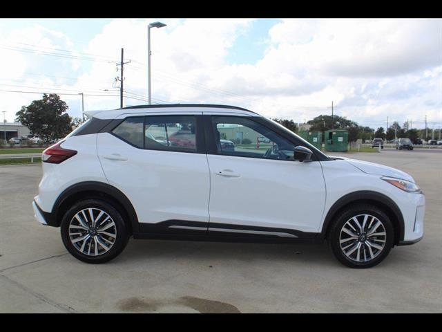 2024 Nissan Kicks SR Xtronic CVT