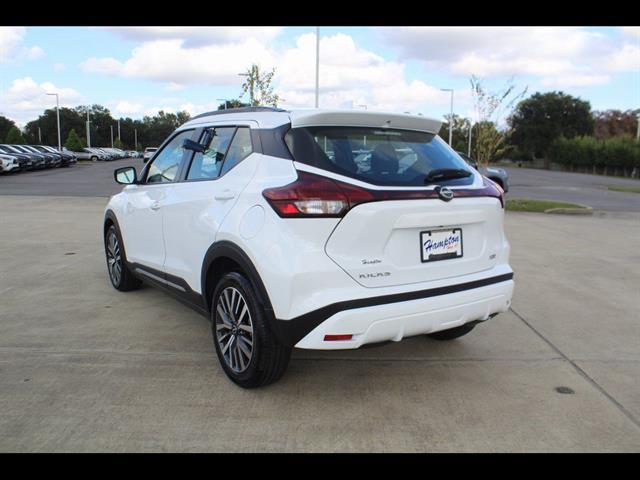 2024 Nissan Kicks SR Xtronic CVT