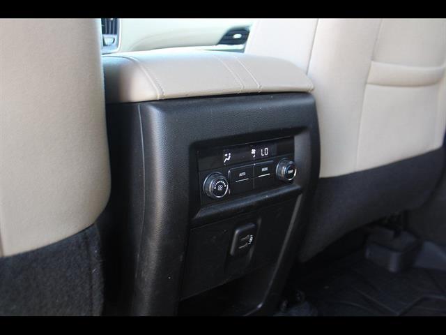 2022 Chevrolet Traverse FWD LT Cloth