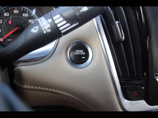 2022 Chevrolet Traverse FWD LT Cloth