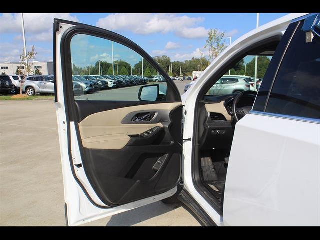 2022 Chevrolet Traverse FWD LT Cloth