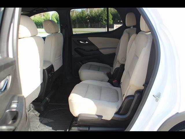 2022 Chevrolet Traverse FWD LT Cloth