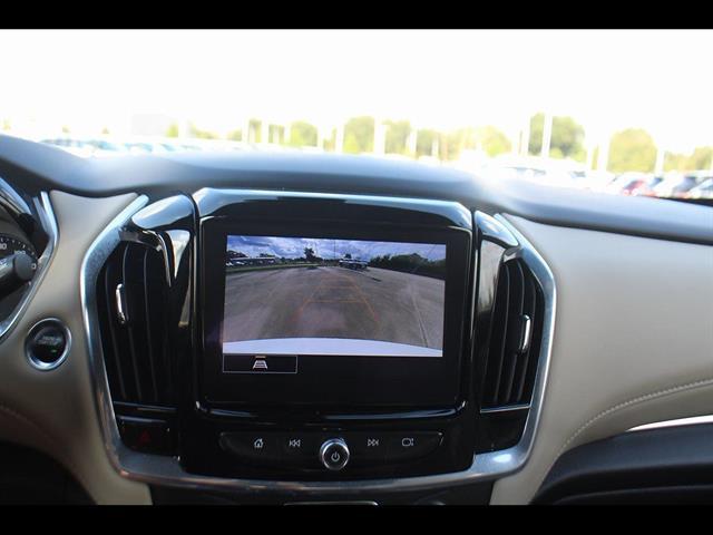 2022 Chevrolet Traverse FWD LT Cloth