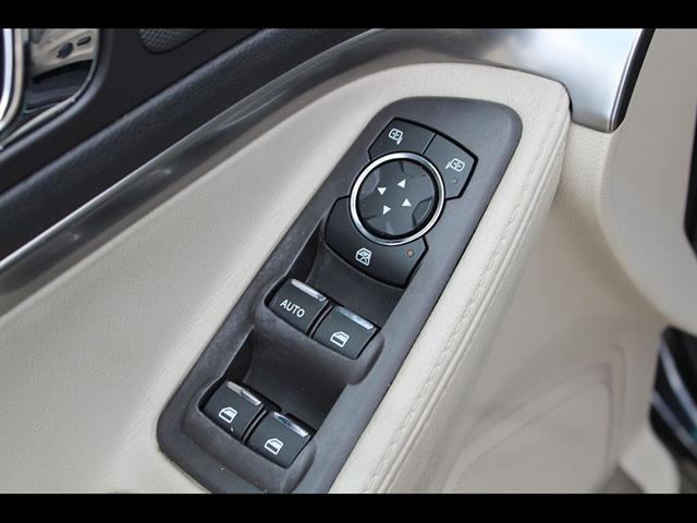 2013 Ford Explorer Base
