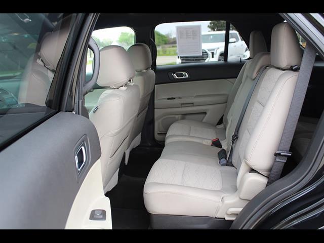 2013 Ford Explorer Base