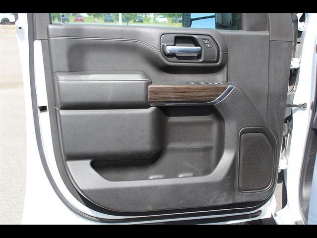 2023 Chevrolet Silverado 2500HD 4WD Crew Cab Standard Bed LT