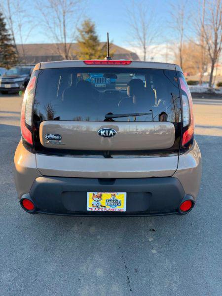 2015 Kia Soul Base