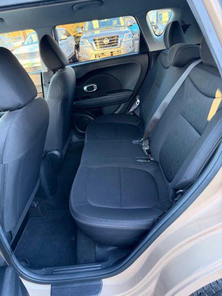 2015 Kia Soul Base
